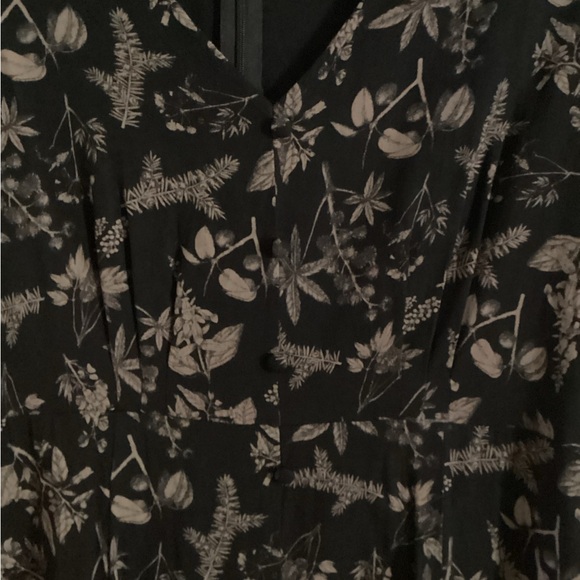 FINAL OFFER NWOT Disturbia Poisonous Plants Short Sleeve Midi Dress. - Picture 5 of 7